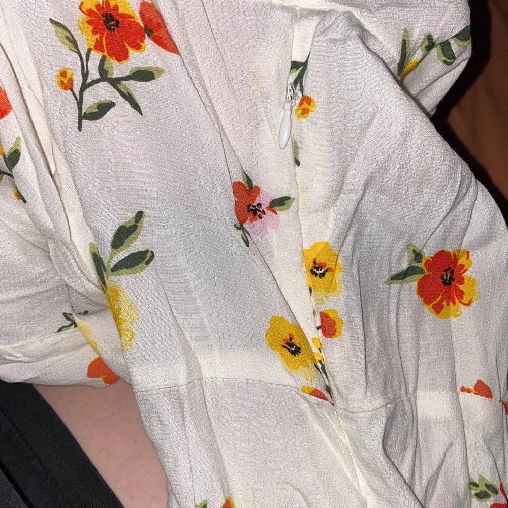 🆕 FOREVER 21 White Floral Off Shoulder Dress Size Medium - Picture 6 of 8